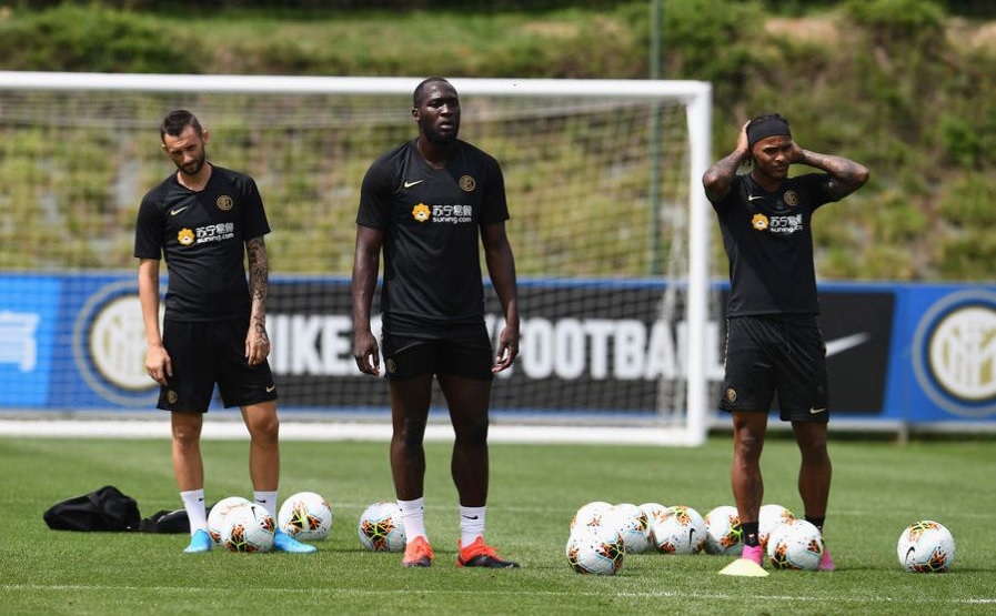 Romelu Lukaku Marcelo Brozovic Valentino Lazaro