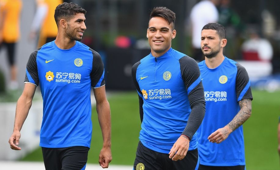 Achraf Hakimi Lautaro Martinez Stefano Sensi