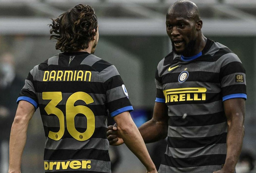 Lukaku Darmian trzeci komplet
