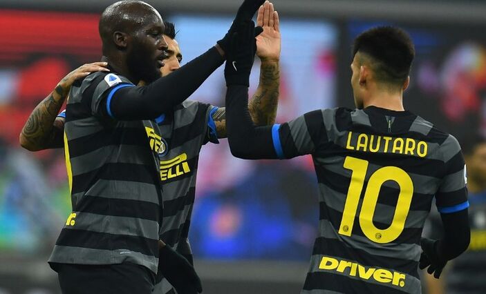 Romelu Lukaku Lautaro Martinez Arturo Vidal