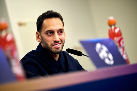 Hakan Calhanoglu