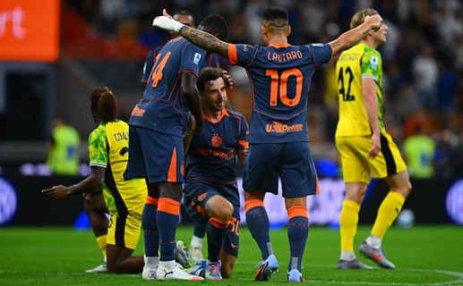 Ange-Yoan Bonny Carlos Augusto Lautaro Martinez Sassuolo